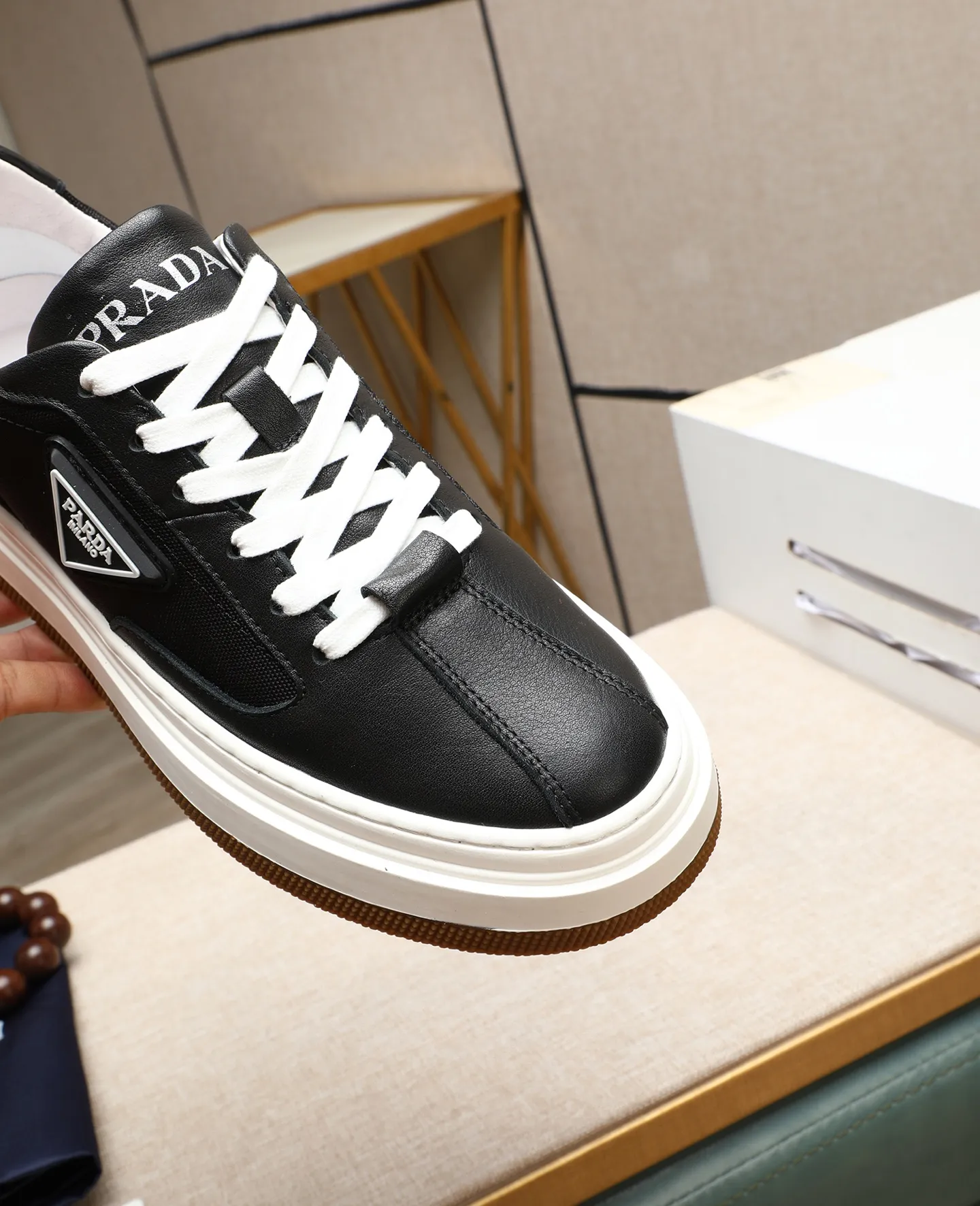 Men's shoes 💰440 🌹🌹[PRADA—Prada] 2025 latest model 🙈original replica! 👟👟👟Available here. The workmanship is top-notch. The upper is made from Italy. 🇮🇹Imported first-layer cowhide. ❗️Breathable genuine leather lining @Suitable for travel. The original version has an enlarged engraved sole, making it suitable for all kinds of travels, showing low-key luxury. Let quality speak for itself. Color: Size: 38-45